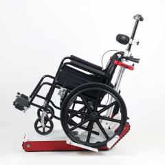 Pásový schodolez TR250T s invalidním vozíkem (4)